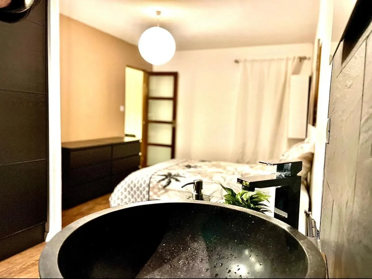 *Fontaine Moussue*Hyper Centre*T2 Standing* Apartment Salon-de-Provence